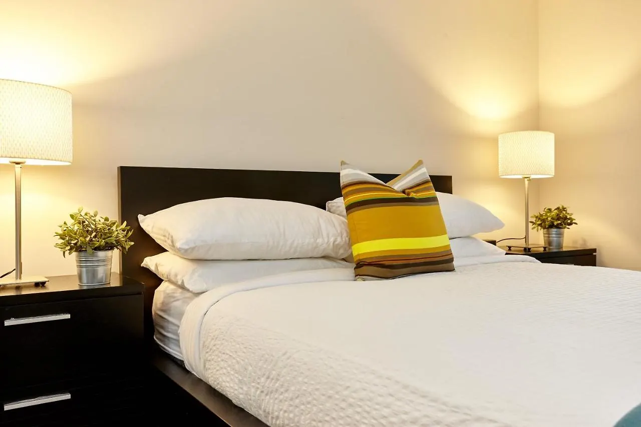 Atlas Suites Furnished Apartments- Rogers Center, Downtown Toronto Kanada